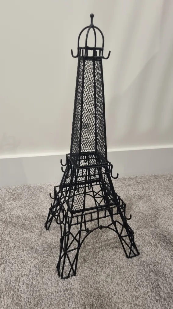 8 Metal deco lot/Jewelry Holders, bottle holders.. image indicator(6)