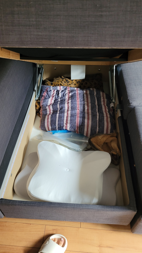 IKEA Friheten Sofa Bed with Storage - photo 3