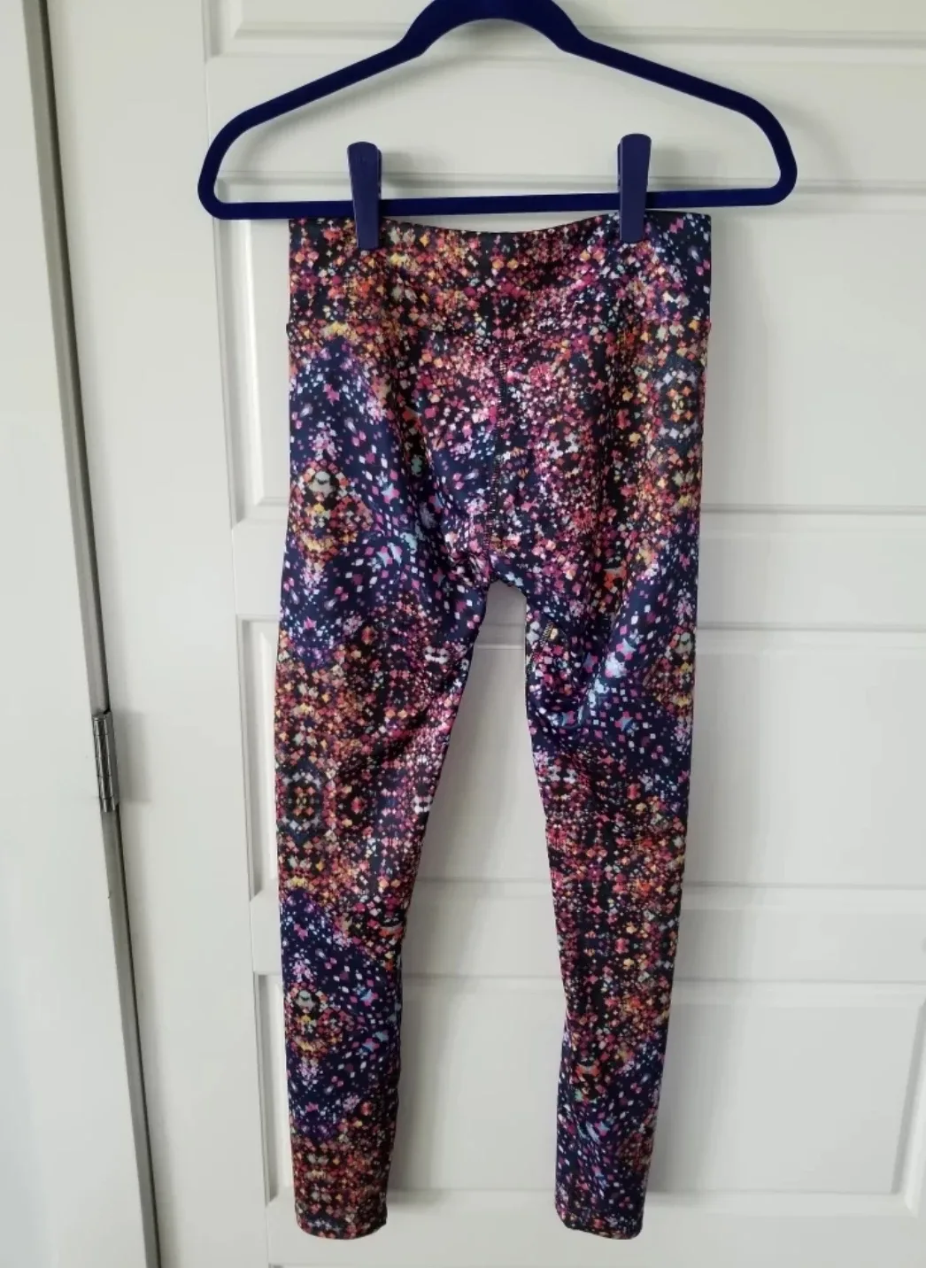 Kos Legging image indicator(2)