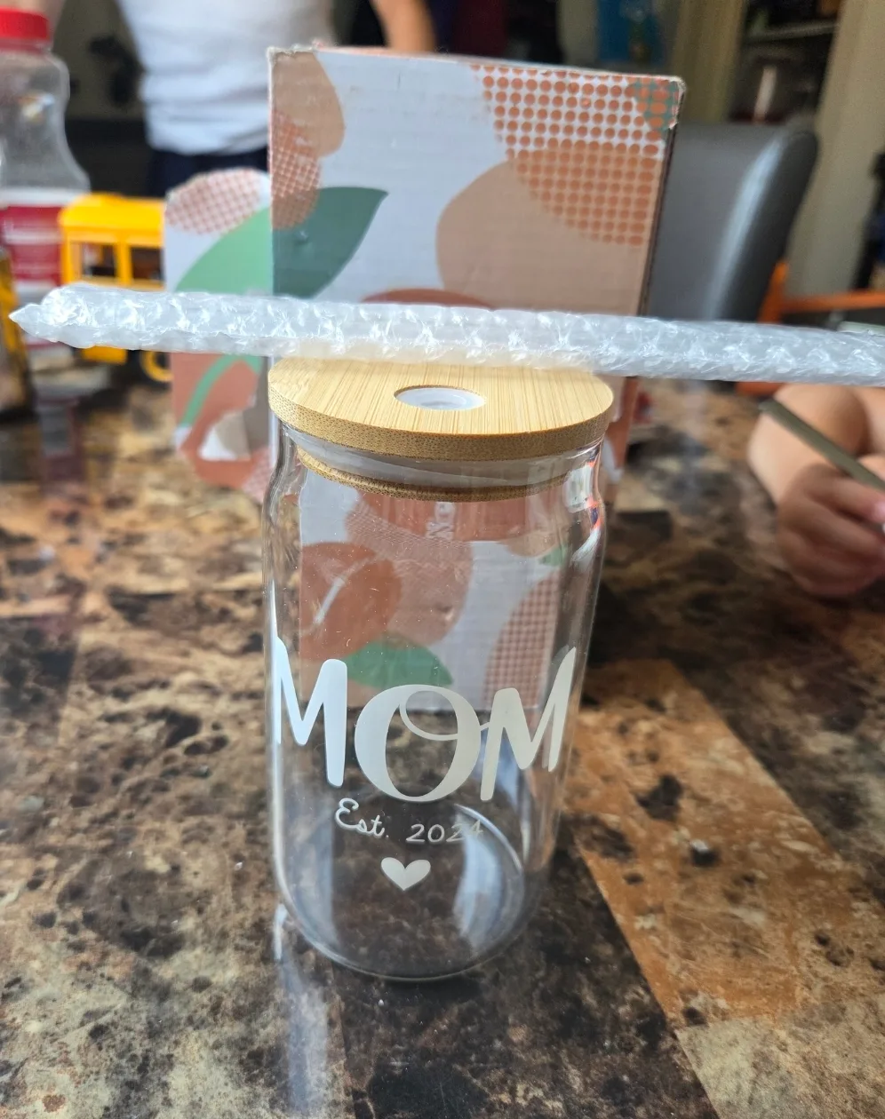 Brand New Glass Cup Bamboo Lid & Straw “MOM Eat.2024” image indicator(2)