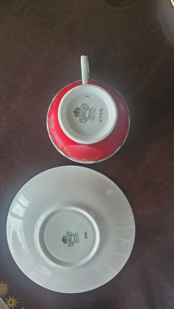 Vintage Aynsley Corset Cup and Saucer - Burgundy - photo 4