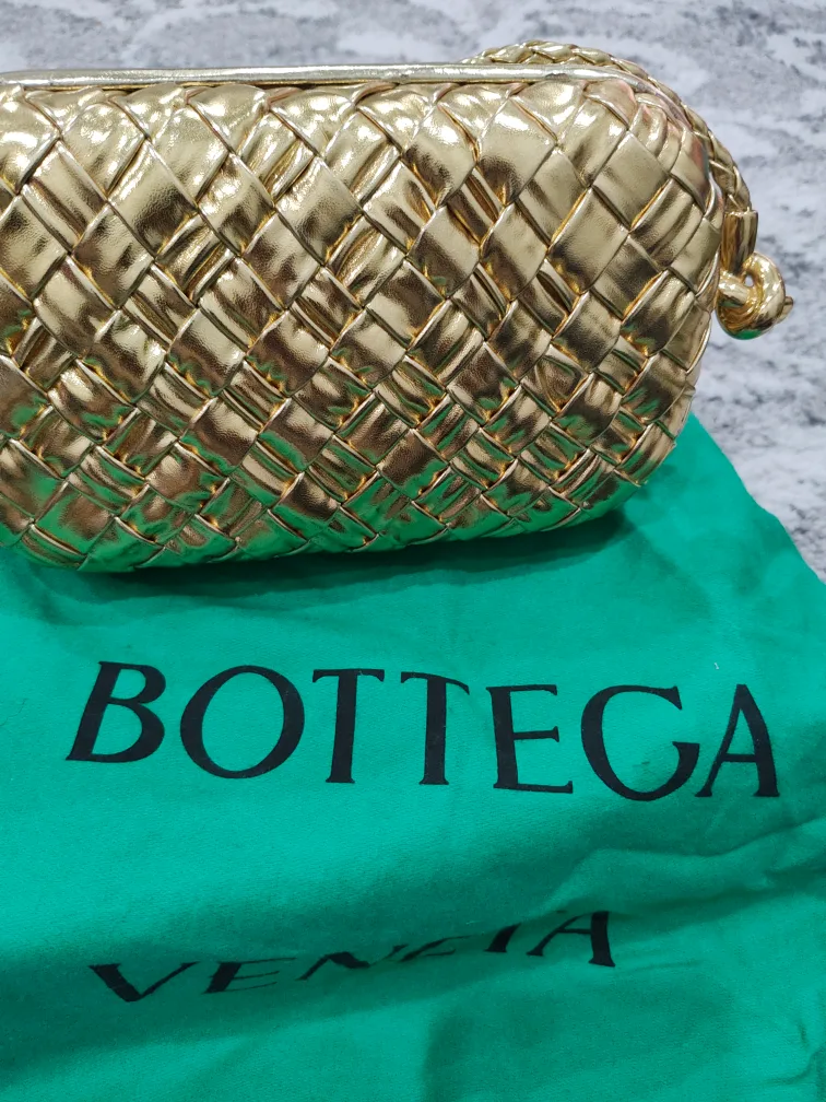 Bottega Veneta Gold Woven Clutch image indicator(4)