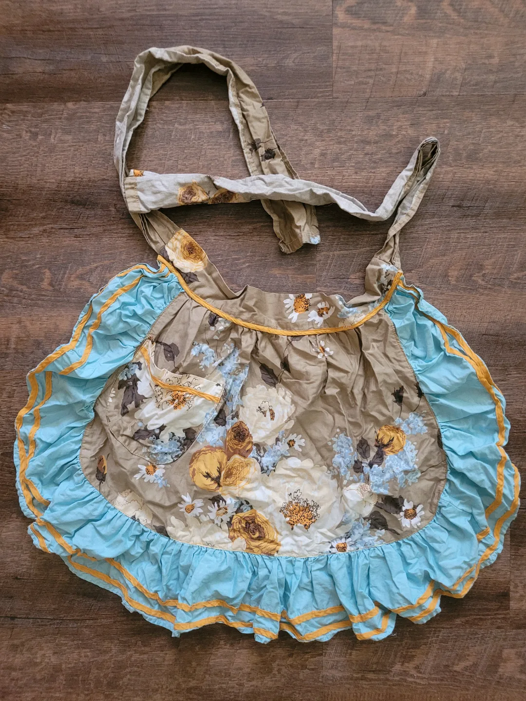 Vintage Handmade Half Apron  🇨🇦 thumbnail