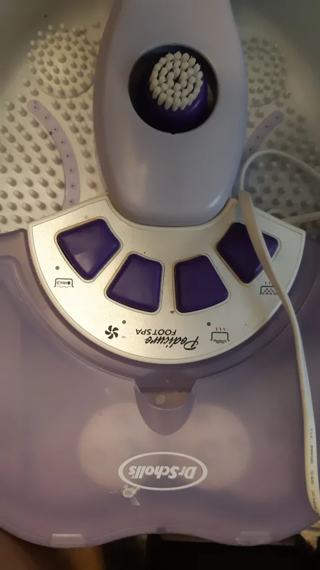 Dr. Scholl's Pedicure Foot Spa image indicator(2)