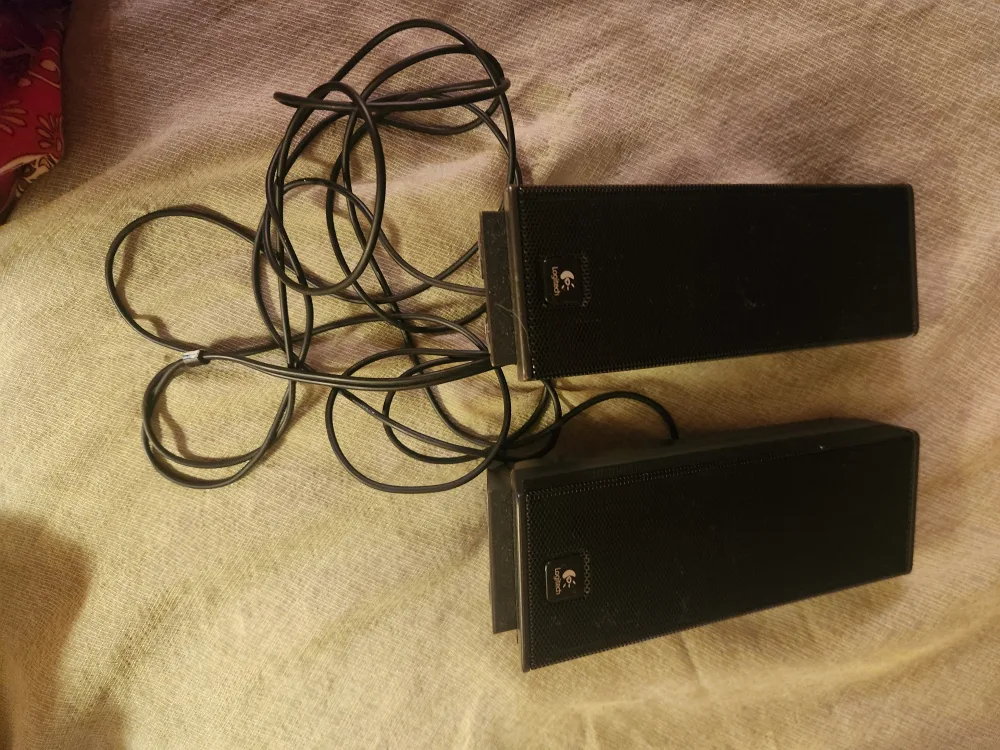 Logitech Computer Speakers - Black thumbnail