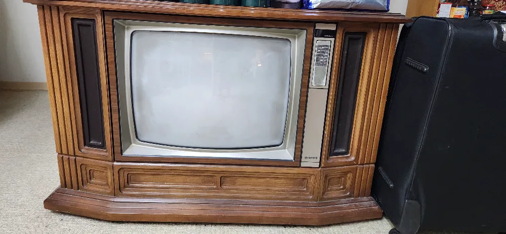 Vintage Hitachi CRT TV Console thumbnail
