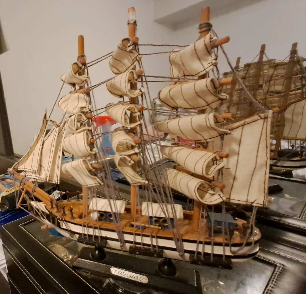 Wooden Pirate Ship Model image indicator(2)