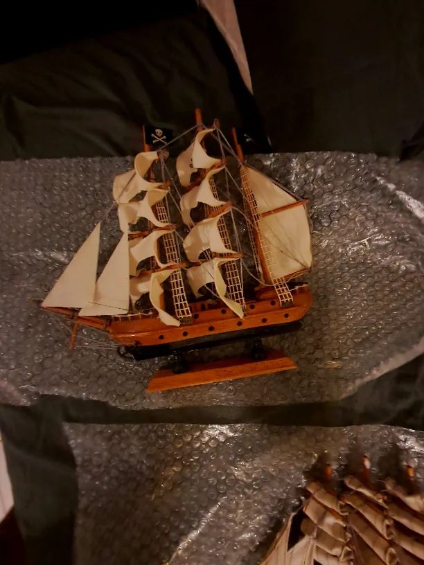 Wooden Pirate Ship Model image indicator(3)