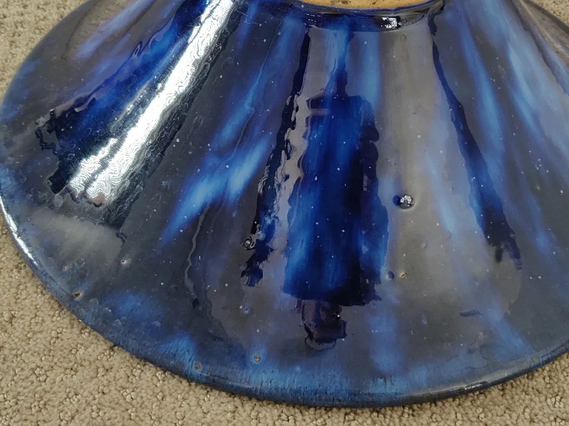 Large Decorative Glazed Pottery Fruit Bowl / Centerpiece Decor image indicator(7)