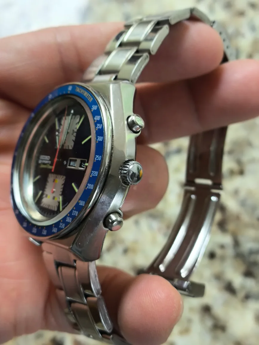 Seiko 5 Sports Speed-Timer Chronograph Watch image indicator(4)