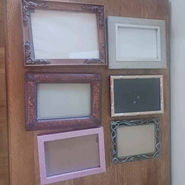 Assorted Picture Frames thumbnail
