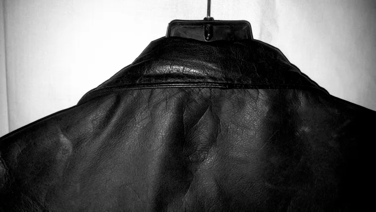 Mens Black Leather Bomber Style Jacket Ex. Condition image indicator(3)