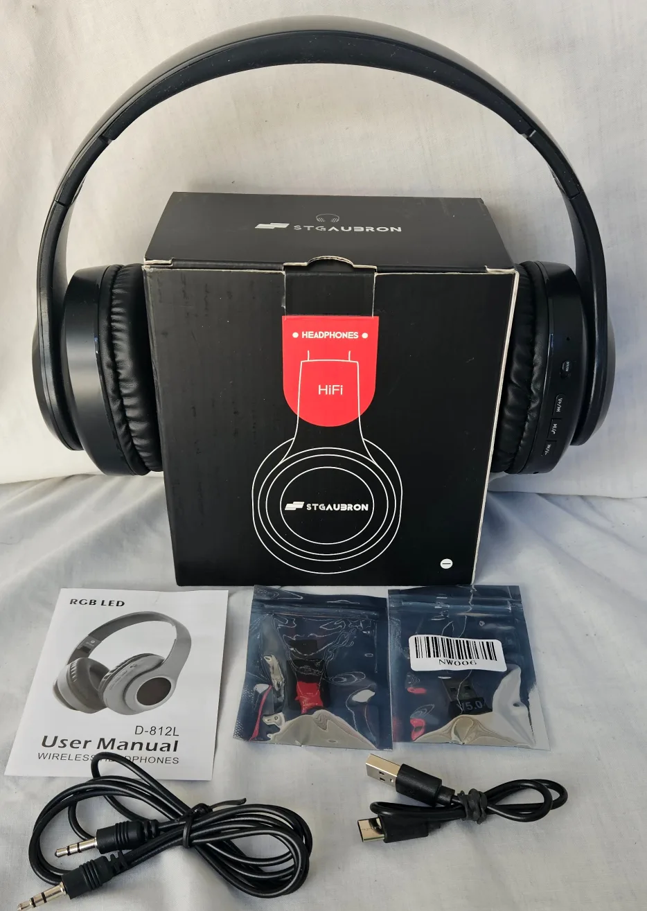 New Stgaubron RGB LED Bluetooth Headphones Mint thumbnail
