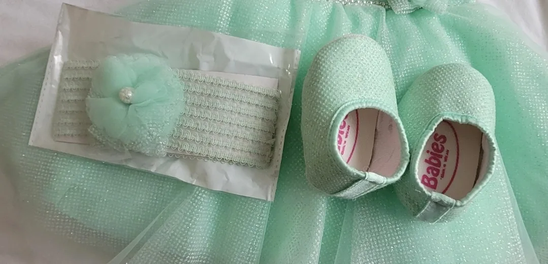 5 months Mint Green Baby Dress with Shoes & Headband image indicator(3)