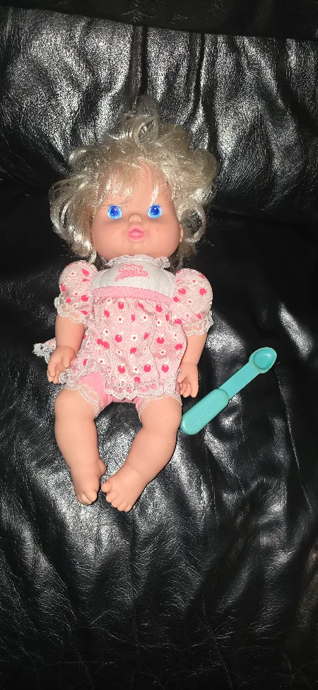 90s Baby Alive Doll with Spoon - missing cherry can thumbnail