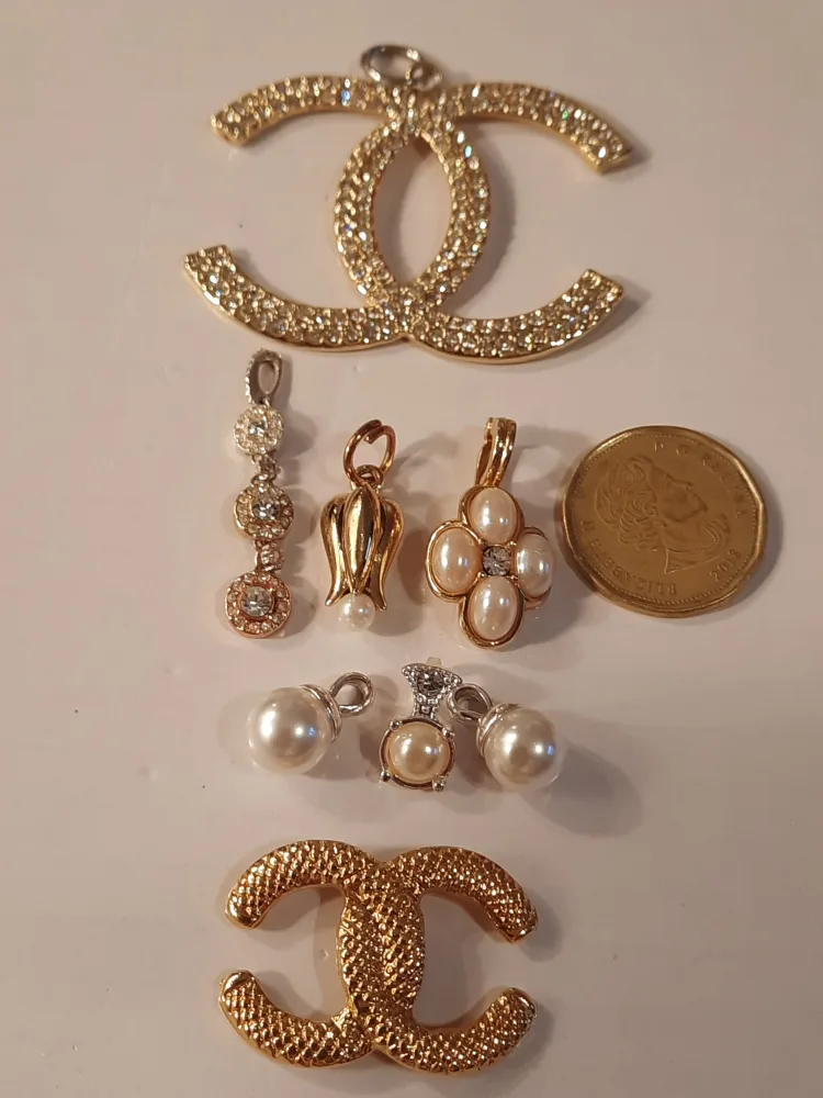 Chanel Style Pendants - Gold Tone set others image indicator(2)