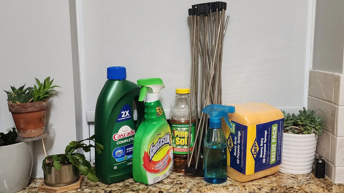 Free Cleaning Supplies Bundle thumbnail