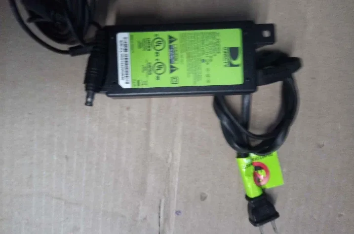 DIRECTV AC Adapter EPS10R3-15 thumbnail