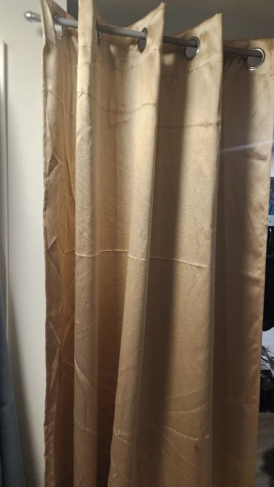 Golden Curtain piece 51" x 81" image indicator(3)