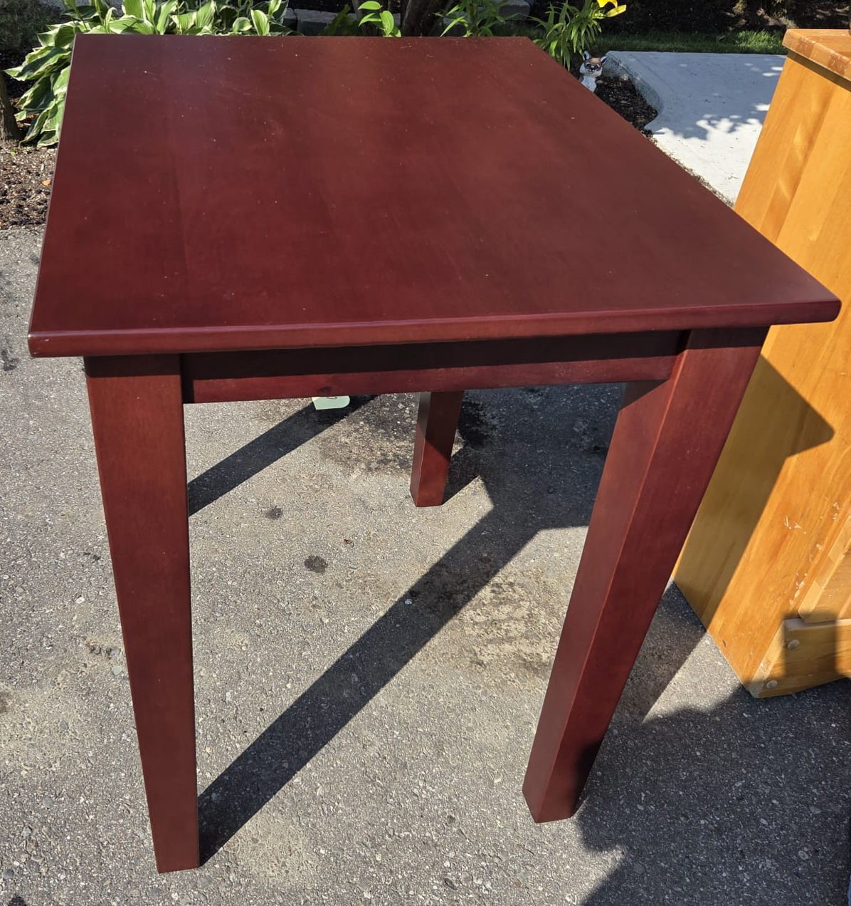 Small Dark Red Table (60x75x75 cm) - photo 3