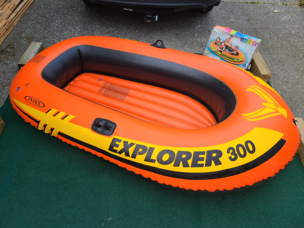 Intex Explorer 300 Inflatable Boat