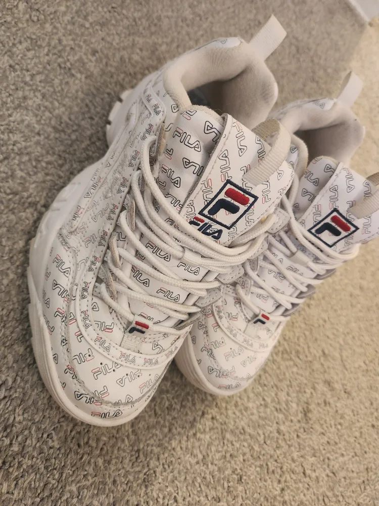 Fila Disruptor Sneakers - White, Woman's Sz. 6.5 thumbnail