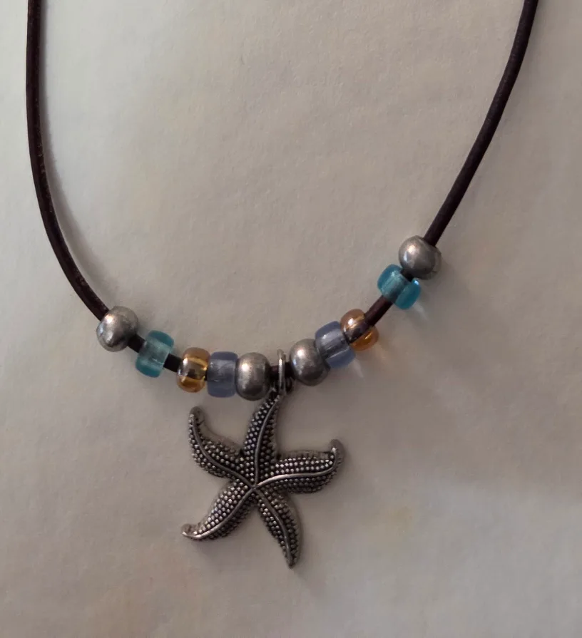 Starfish Pendant Necklace thumbnail