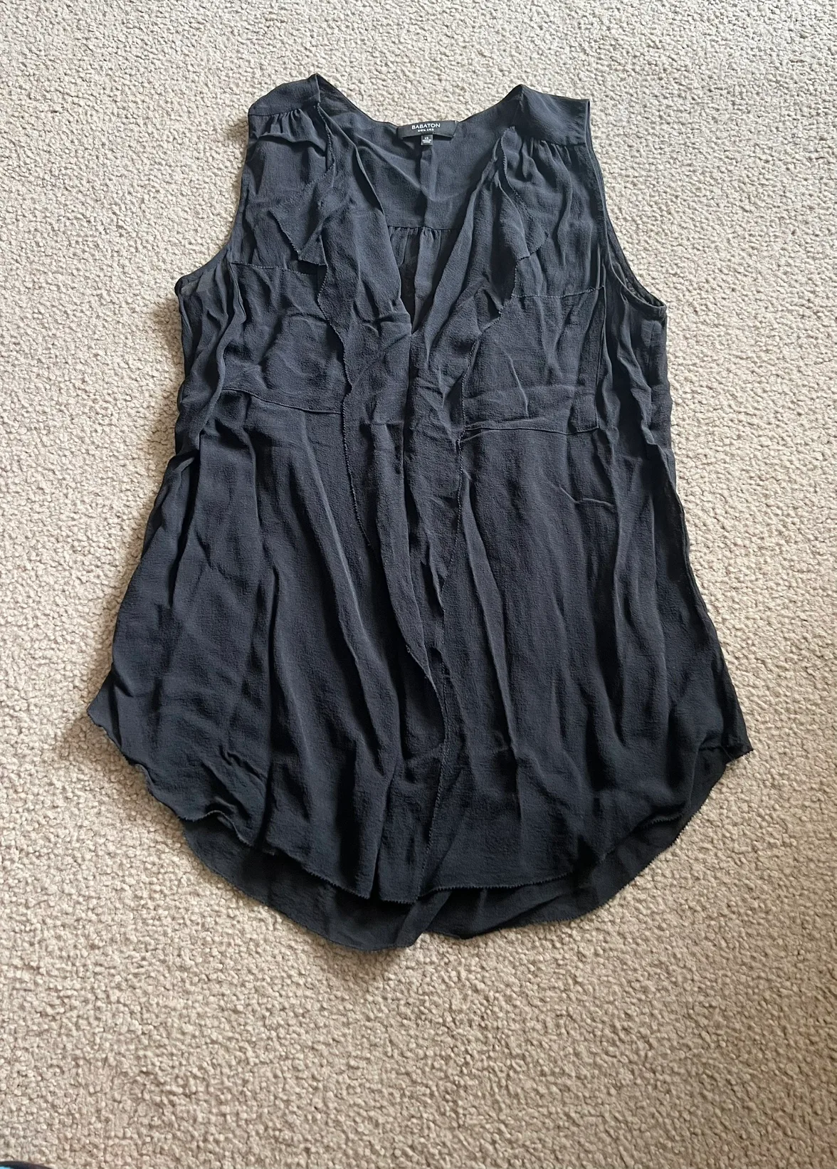 Babaton Top image indicator(2)