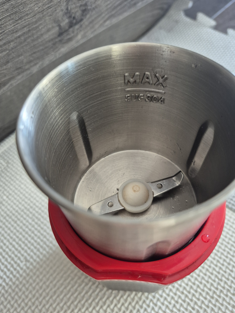 herb/coffee grinder - photo 2