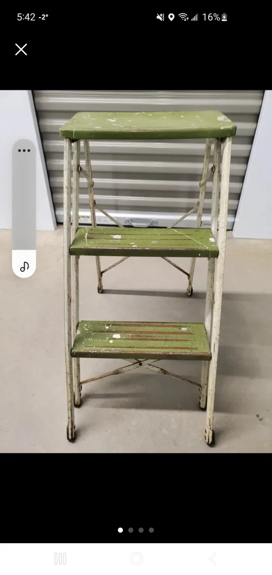 VINTAGE STEP STOOL thumbnail
