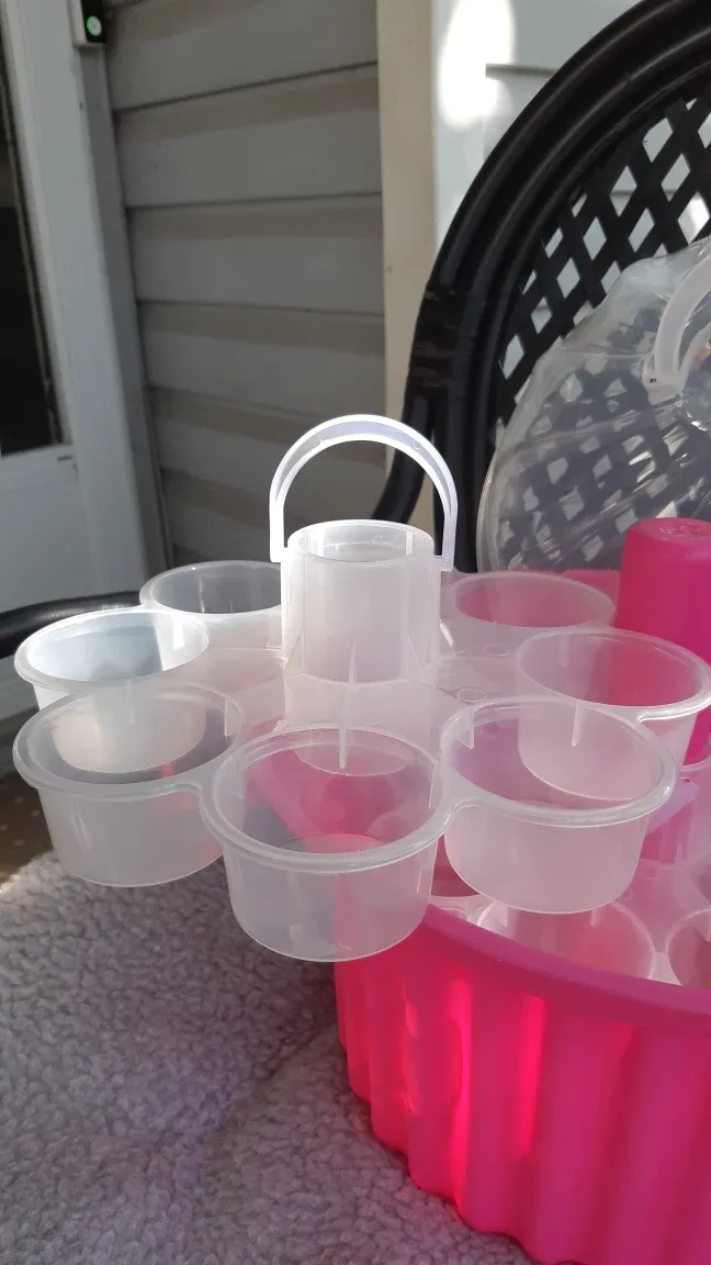 Pink Cupcake Carrier with Inserts image indicator(3)