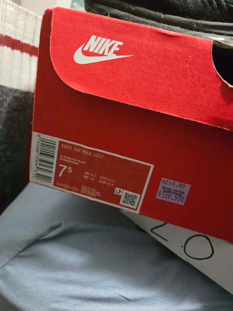 Nike airmax 2017 men 7.5 image indicator(2)