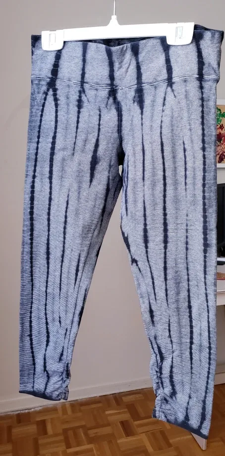 Calvin Klein Tie-Dye Leggings - Size M thumbnail