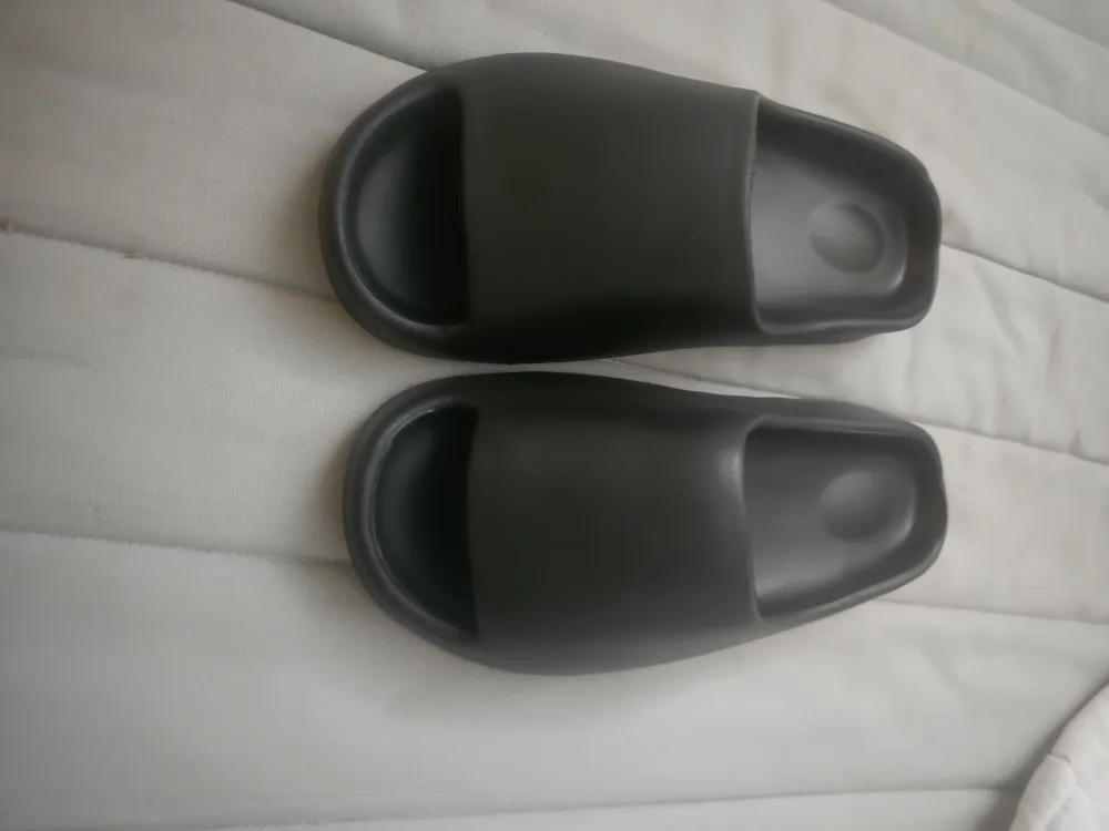 Slides Size 9-10 image indicator(4)