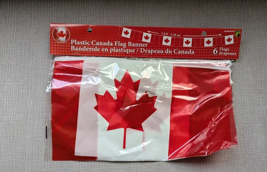 Brand New Plastic Canada Flag Banner - 6 Flags thumbnail