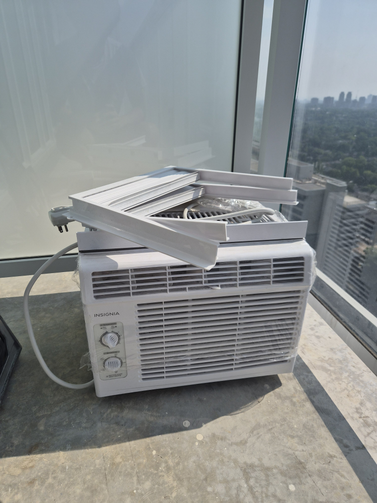 Insignia Window Air Conditioner