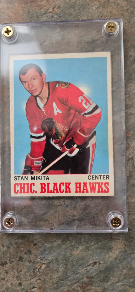 Stan Mikita Chic. Black Hawks Hockey Card 25 dollars thumbnail