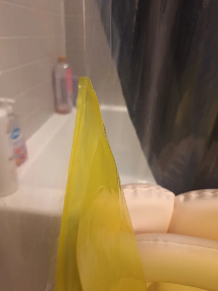 Shower Curtain with pockets image indicator(2)