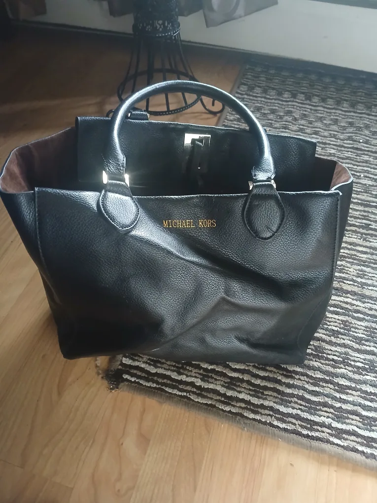 Michael Kors Black Tote Bag thumbnail