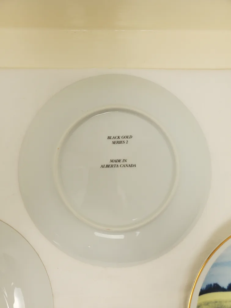 Alberta Oil Rig collectors plates image indicator(6)