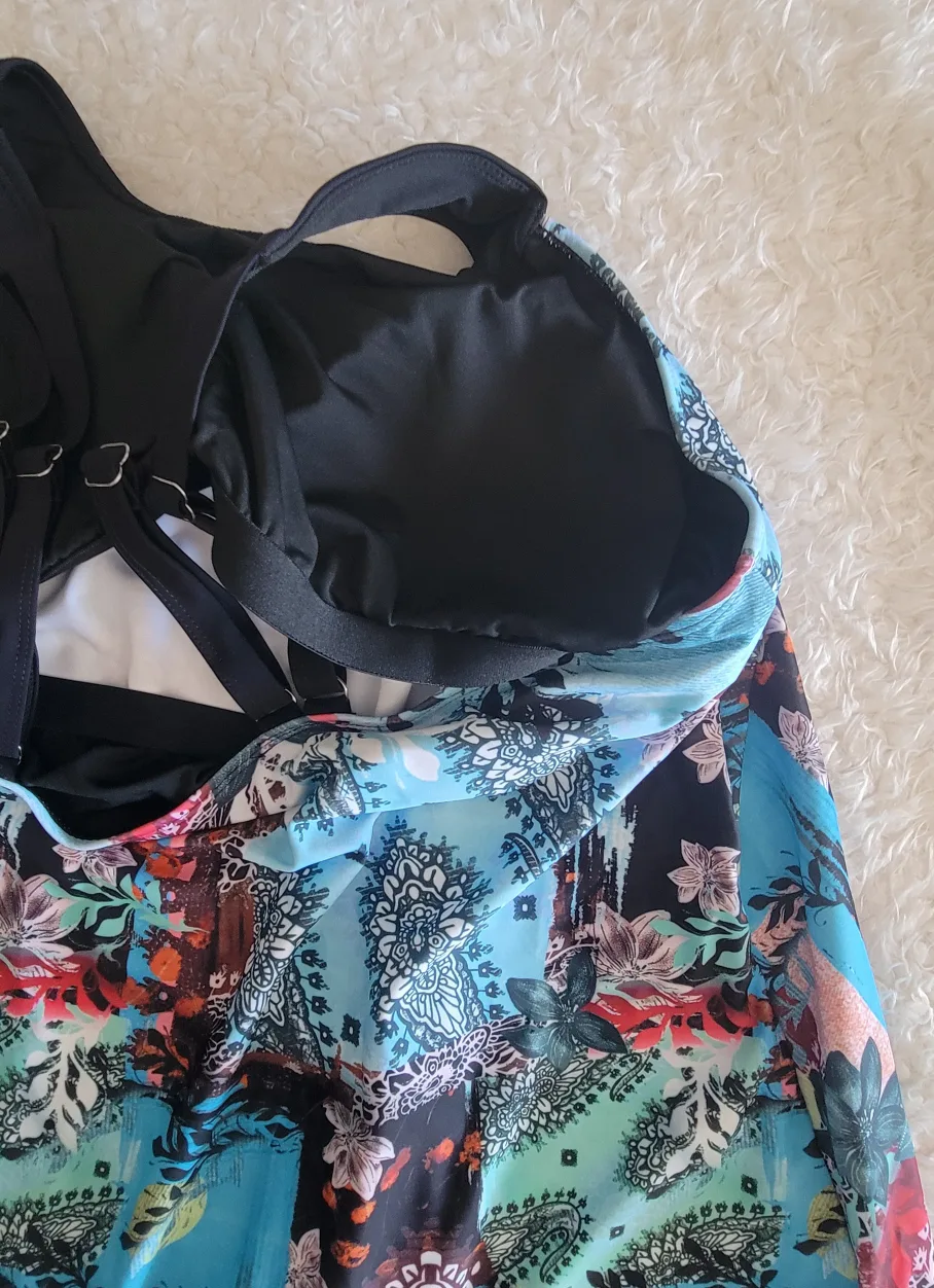 BNWT - Flowy Tankini Swimsuit Top - XX-Large image indicator(7)