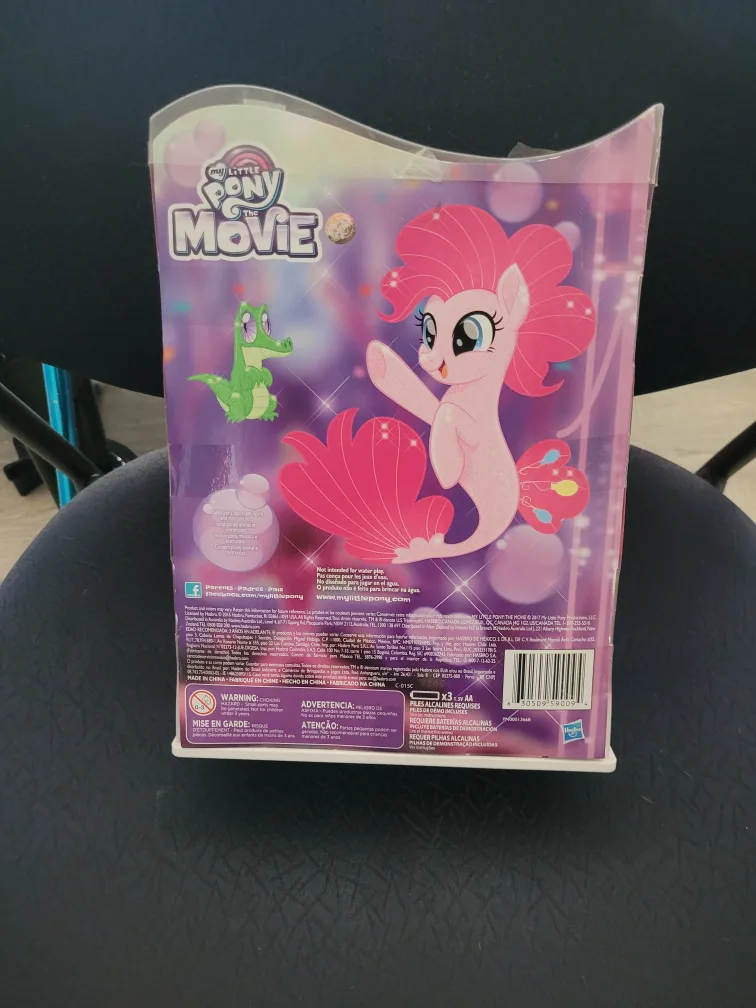 My Little Pony: The Movie Pinkie Pie Figure thumbnail