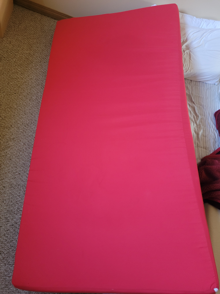 Single Red Mattress - photo 2
