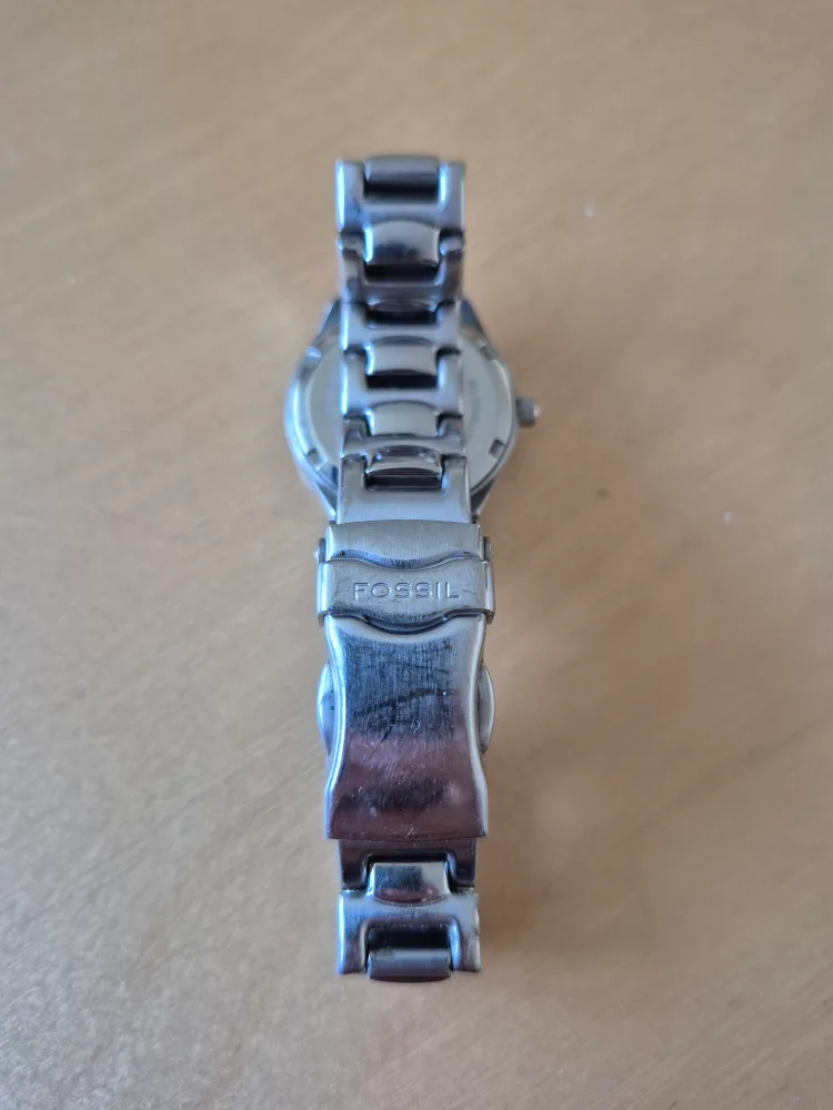 Fossil Blue Woman's Watch: Stainless Steel, Date, 3-hand, Pink image indicator(6)