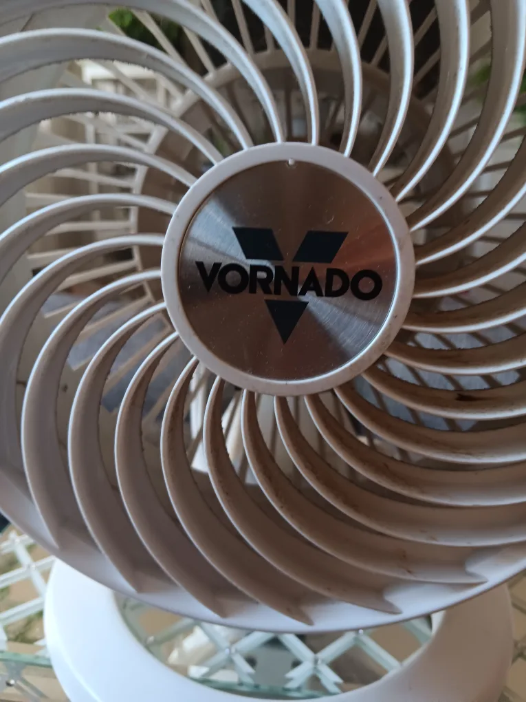 Vornado Fan - White image indicator(2)