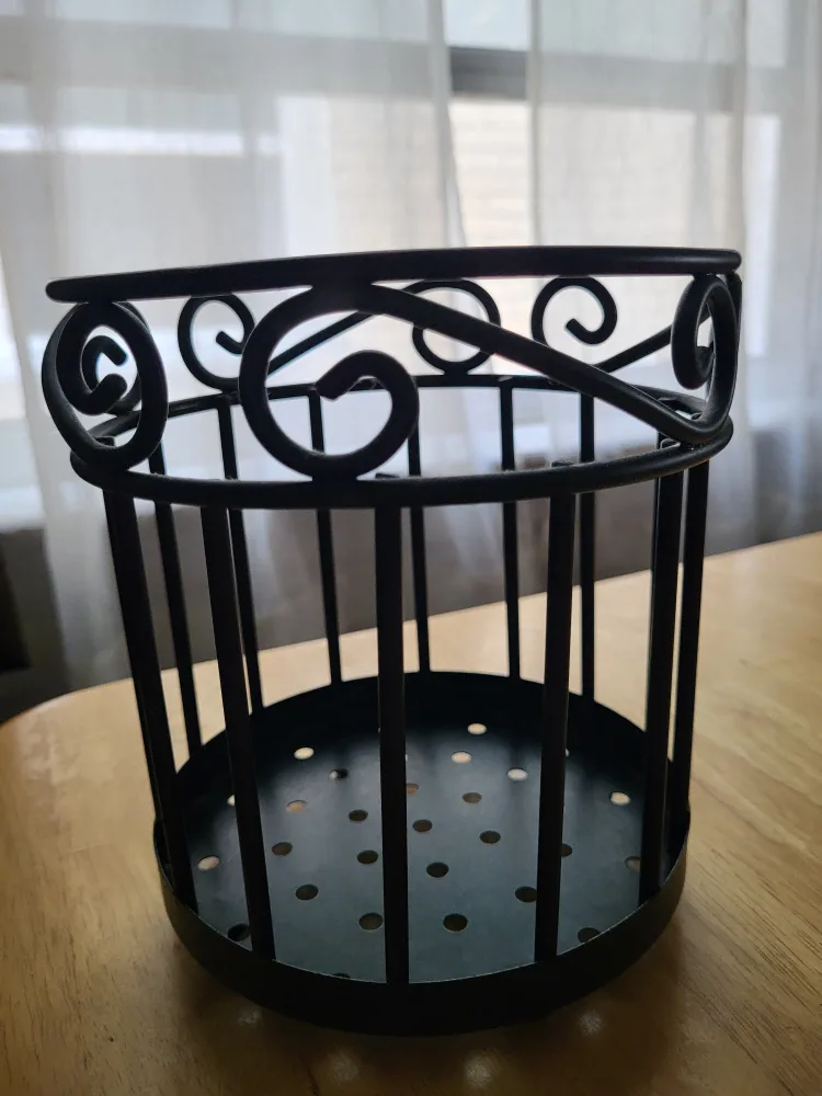Black Metal Utensil Holder thumbnail