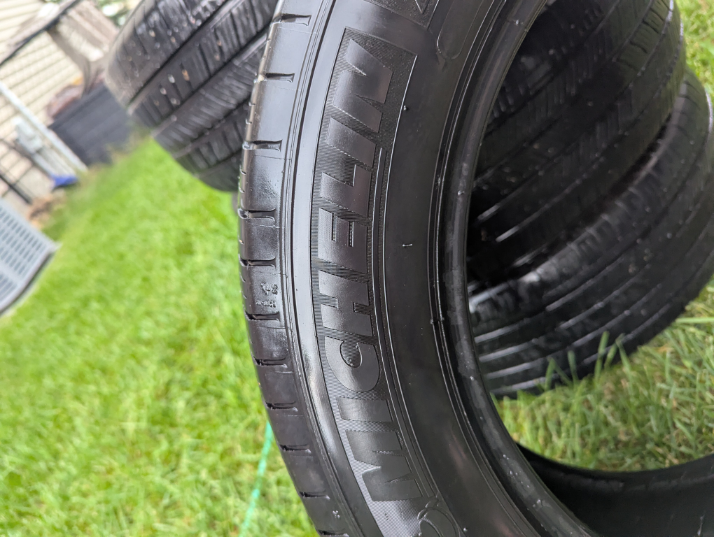 Michelin Energy Saver A/S 235/55R17 Tires - photo 3
