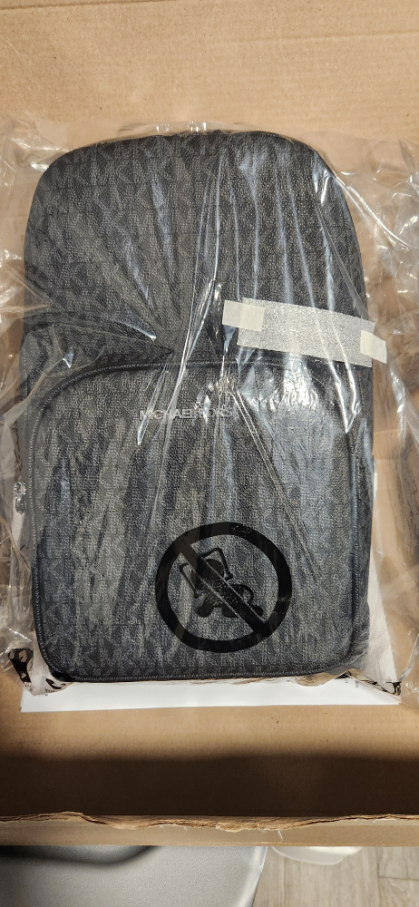New Michael Kors Backpack - photo 2