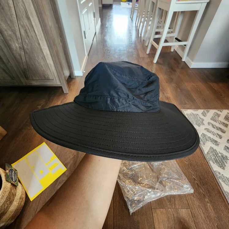 Black Wide Brim Sun Hat thumbnail