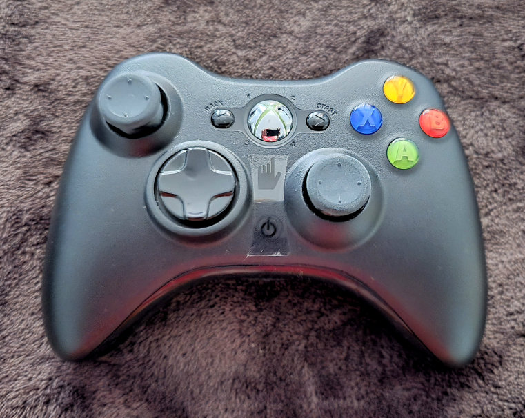 Xbox 360 S with Kinect - photo 2